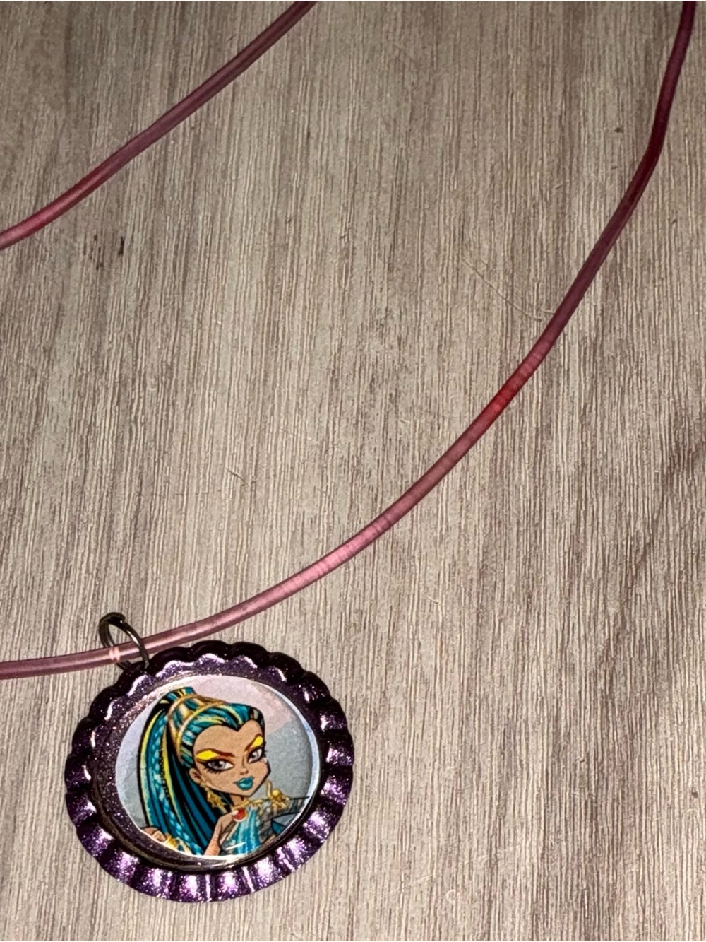 monster high Nefera de Nile Character Pendant Necklace